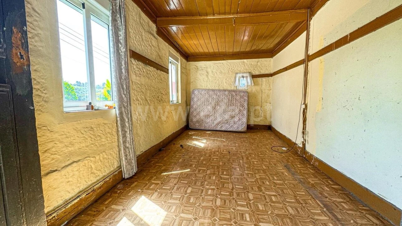Moradia T2 para Venda em Gestaço Foto 7