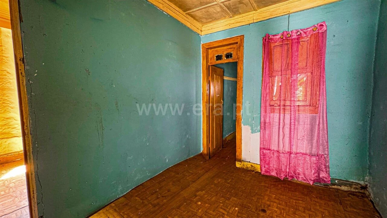 Moradia T2 para Venda em Gestaço Foto 5