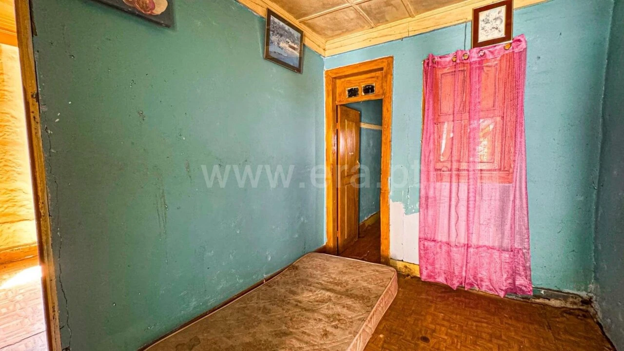 Moradia T2 para Venda em Gestaço Foto 5