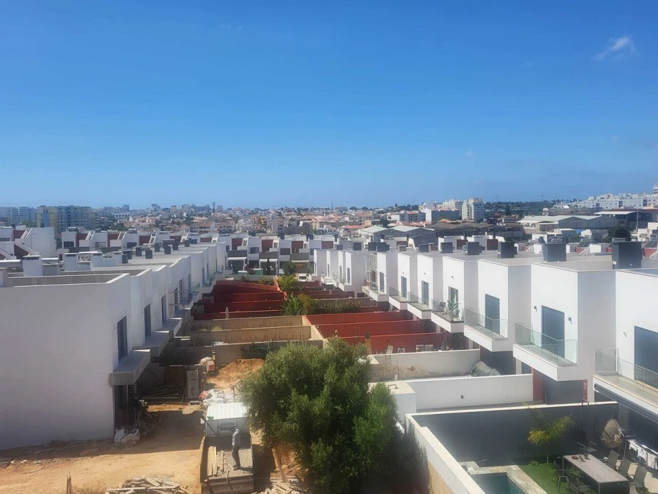 Moradia T3 para Venda em Portimão Foto 8