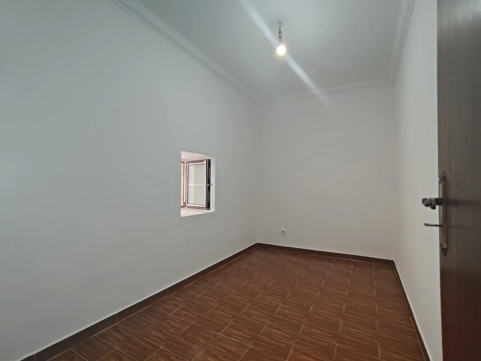 Moradia T5 para Venda em Chão de Couce Foto 11