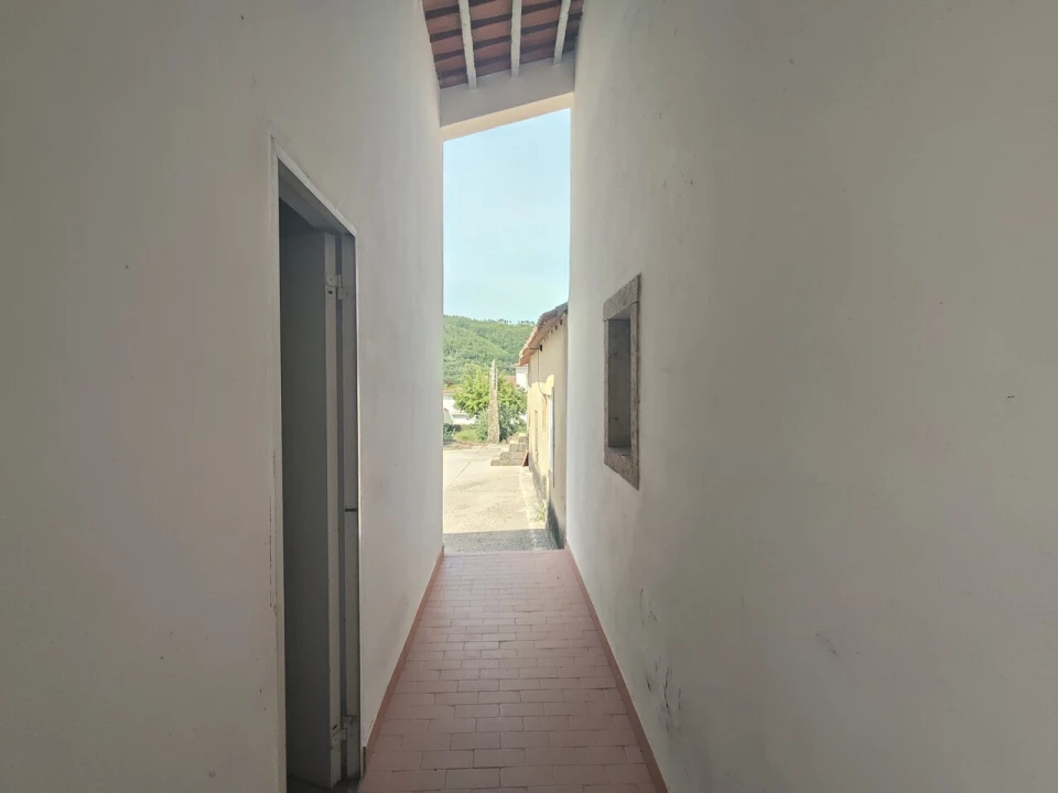 Moradia T5 para Venda em Chão de Couce Foto 18