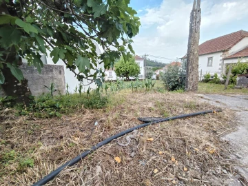 Moradia T5 para Venda em Chão de Couce
