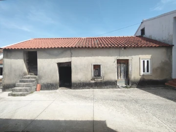 Moradia T5 para Venda em Chão de Couce