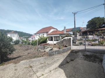 Moradia T5 para Venda em Chão de Couce