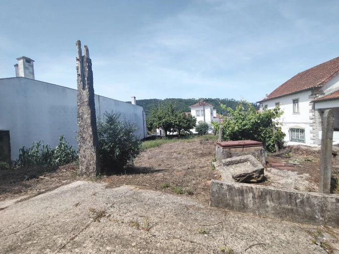 Moradia T5 para Venda em Chão de Couce Foto 46