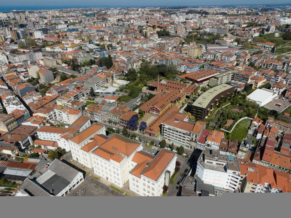 Apartamento T2 para Venda em Cedofeita, Santo Ildefonso, Sé, Miragaia, São Nicolau e Vitória Foto 34