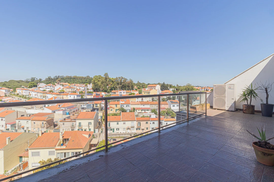 Apartamento T5 para Venda em Ajuda Foto 15