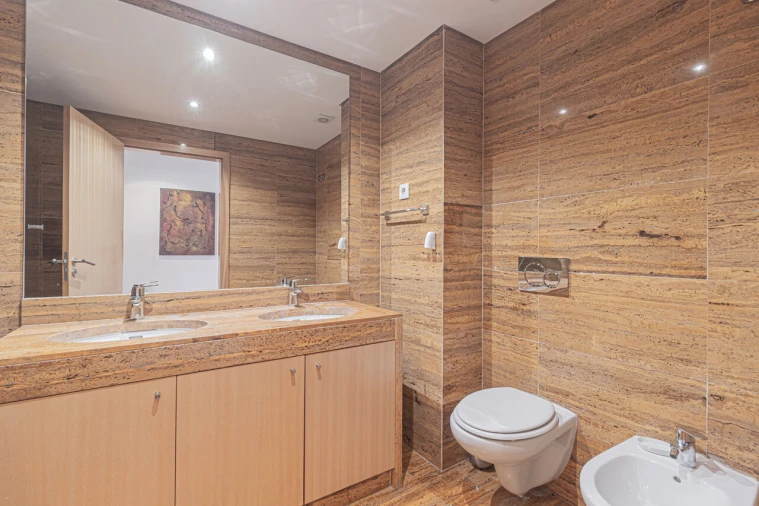 Apartamento T5 para Venda em Ajuda Foto 29
