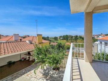 Moradia T3 para Venda em Mafra
