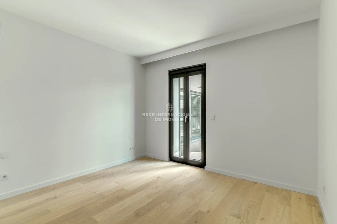 Apartamento T3 para Venda em Avenidas Novas Foto 8