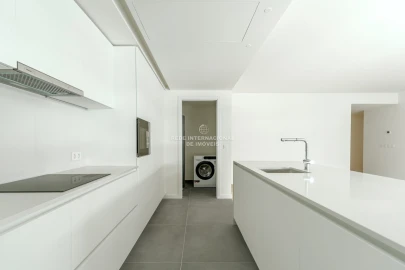 Apartamento T3 para Venda em Avenidas Novas