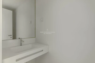 Apartamento T3 para Venda em Avenidas Novas
