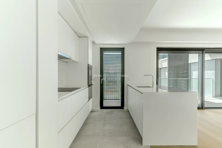 Apartamento T3 para Venda em Avenidas Novas Foto 16