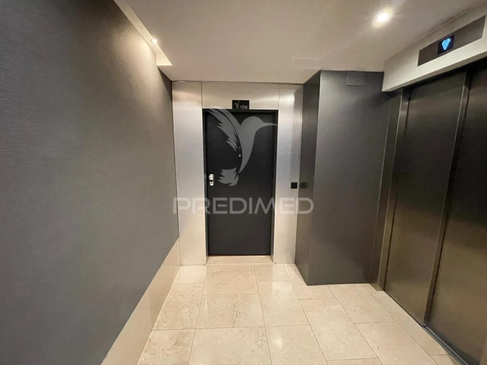 Apartamento T3 para Venda em Ramalde Foto 12