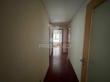 Apartamento T3 para Venda em Ramalde