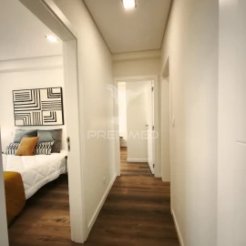 Apartamento T3 para Venda em Benfica