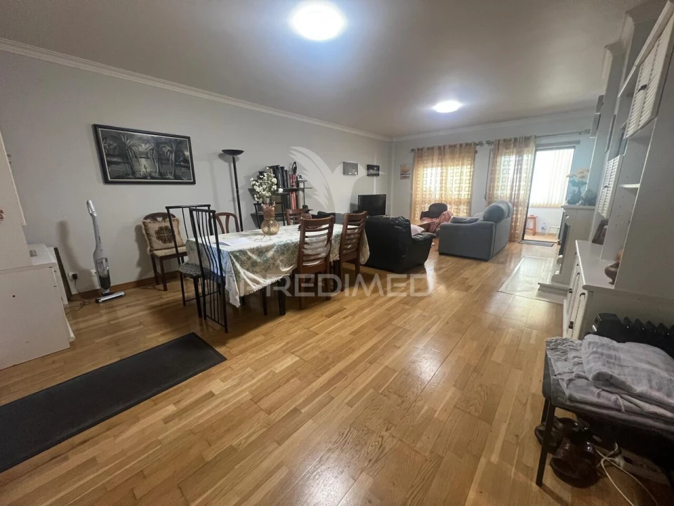 Apartamento T3 para Venda em Barreiro e Lavradio Foto 11