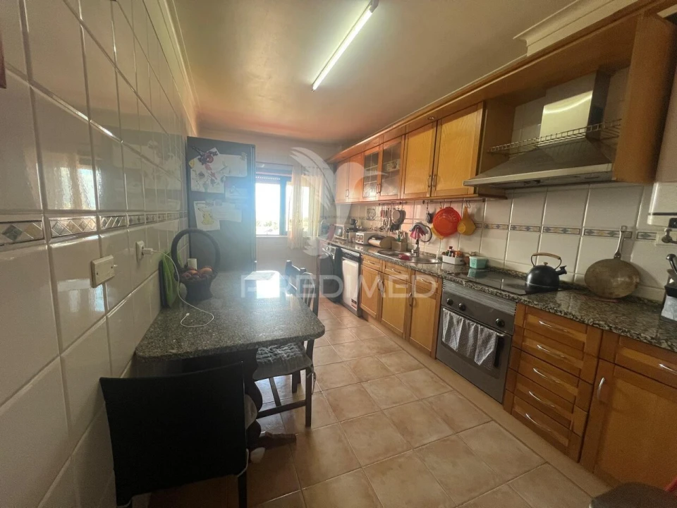 Apartamento T3 para Venda em Barreiro e Lavradio Foto 3