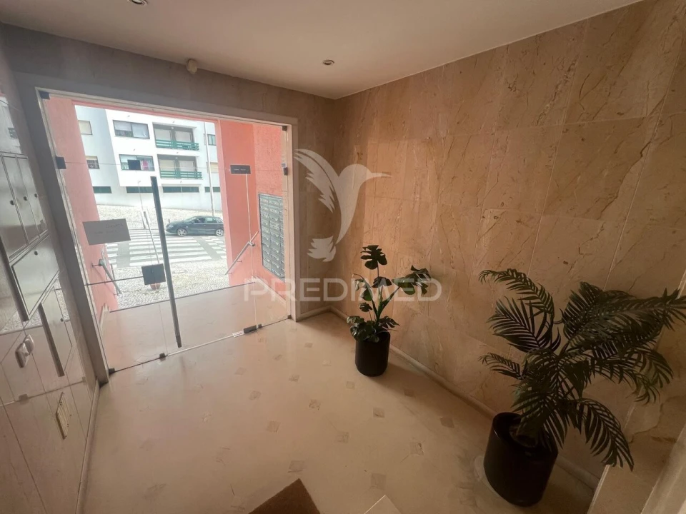 Apartamento T3 para Venda em Barreiro e Lavradio Foto 36