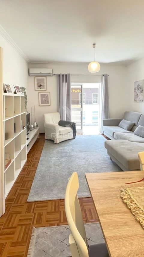 Apartamento T2 para Venda em Valpedre