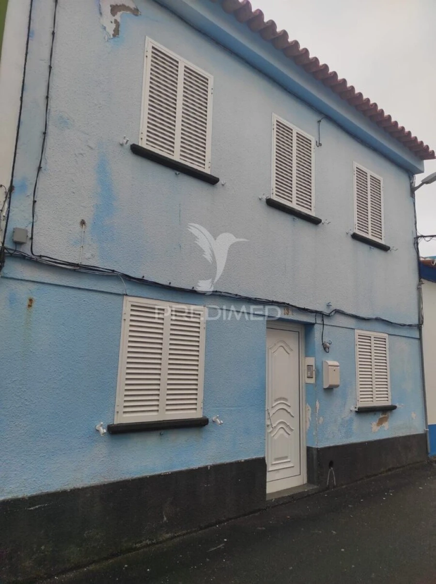 Moradia T3 para Venda em Angra (São Pedro) Foto 2