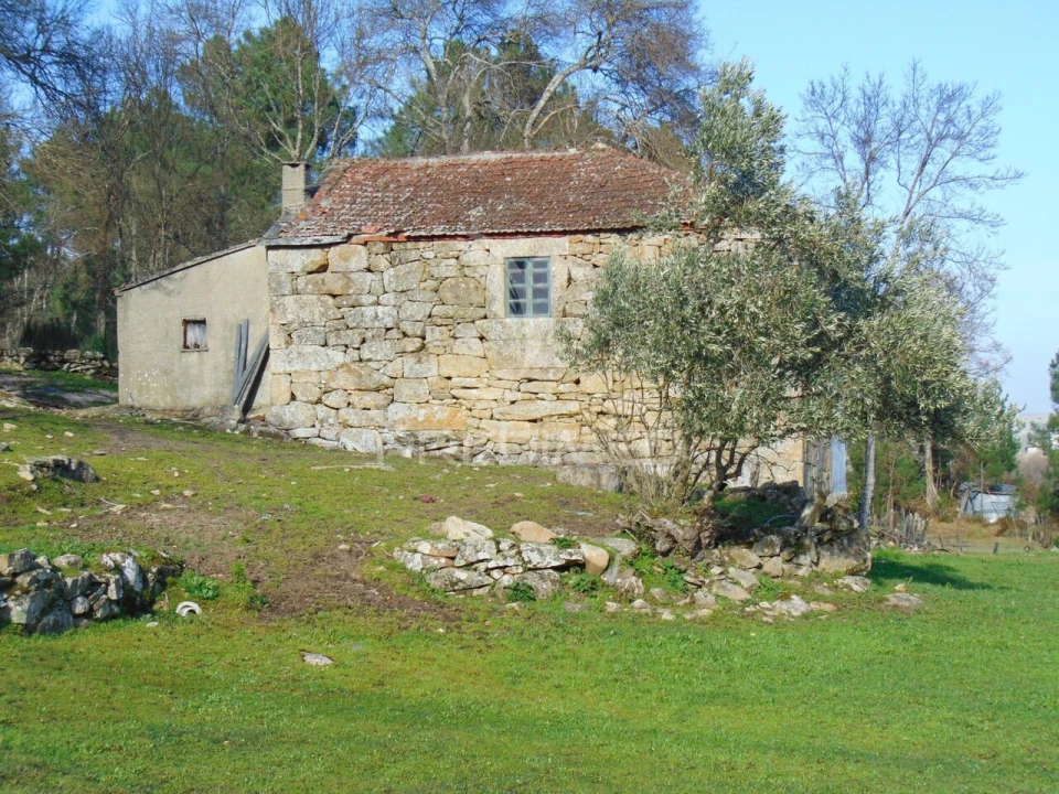 Moradia T2 para Venda em Torgueda Foto 4