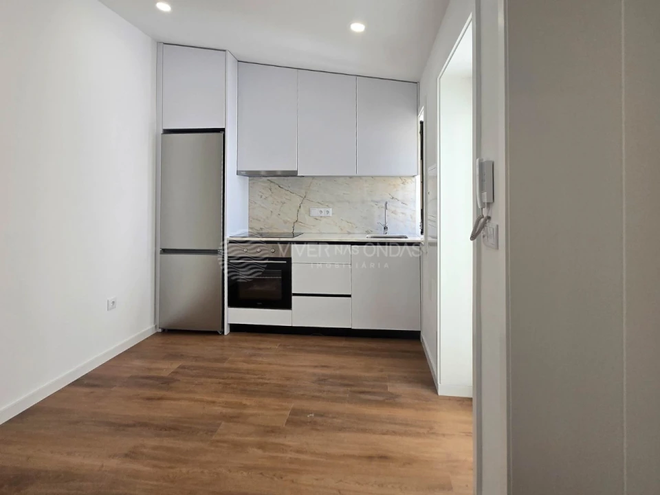 Moradia T1 para Venda em Paranhos Foto 7