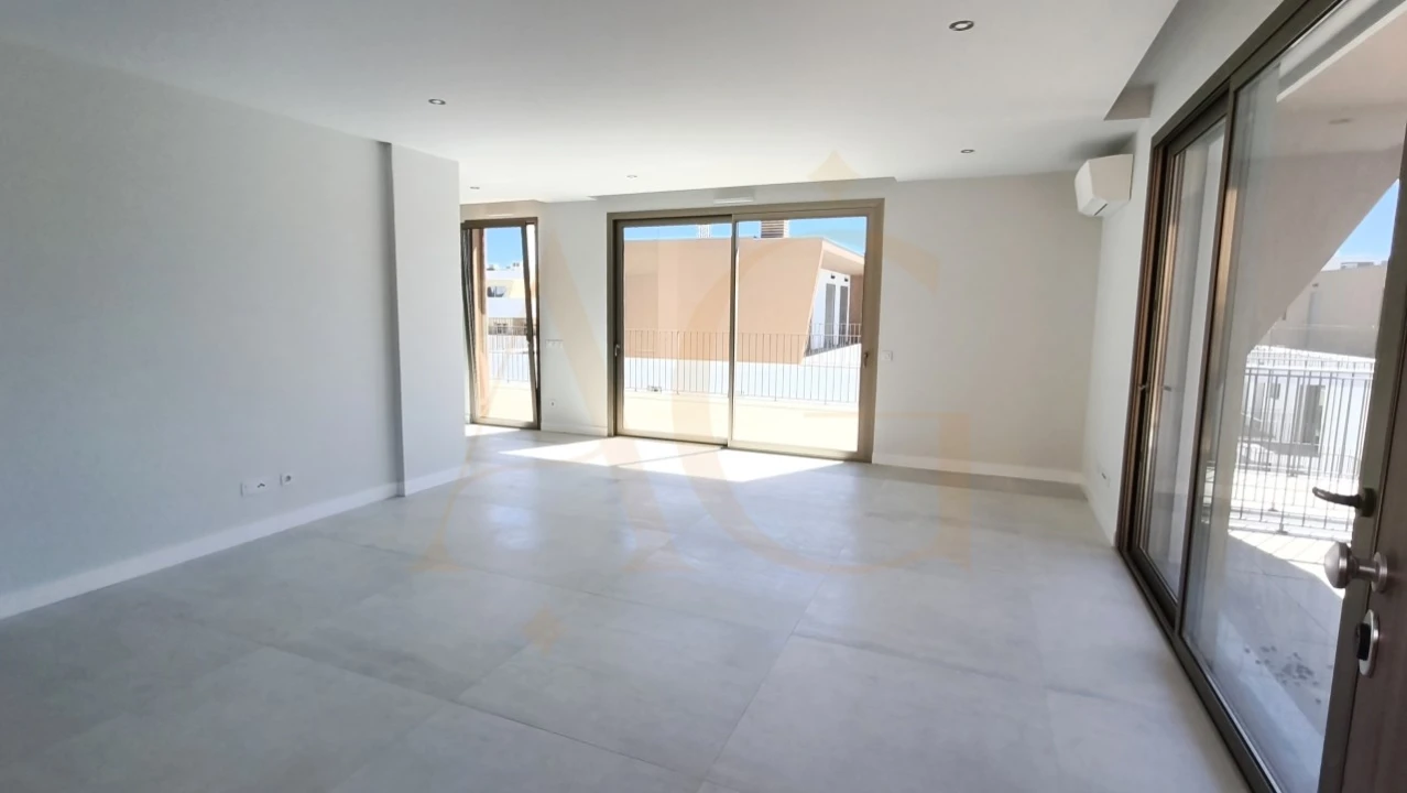 Apartamento T2 para Venda em Conceição e Cabanas de Tavira Foto 2