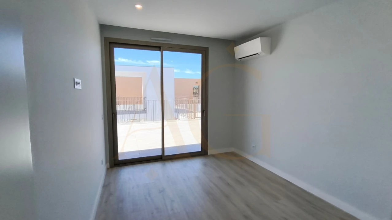 Apartamento T2 para Venda em Conceição e Cabanas de Tavira Foto 24