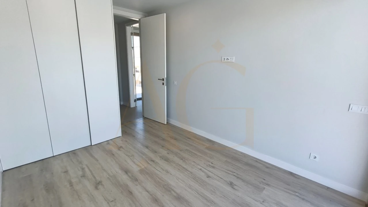 Apartamento T2 para Venda em Conceição e Cabanas de Tavira Foto 25