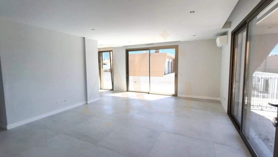 Apartamento T2 para Venda em Conceição e Cabanas de Tavira Foto 3