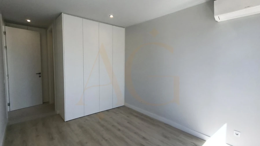 Apartamento T2 para Venda em Conceição e Cabanas de Tavira Foto 9