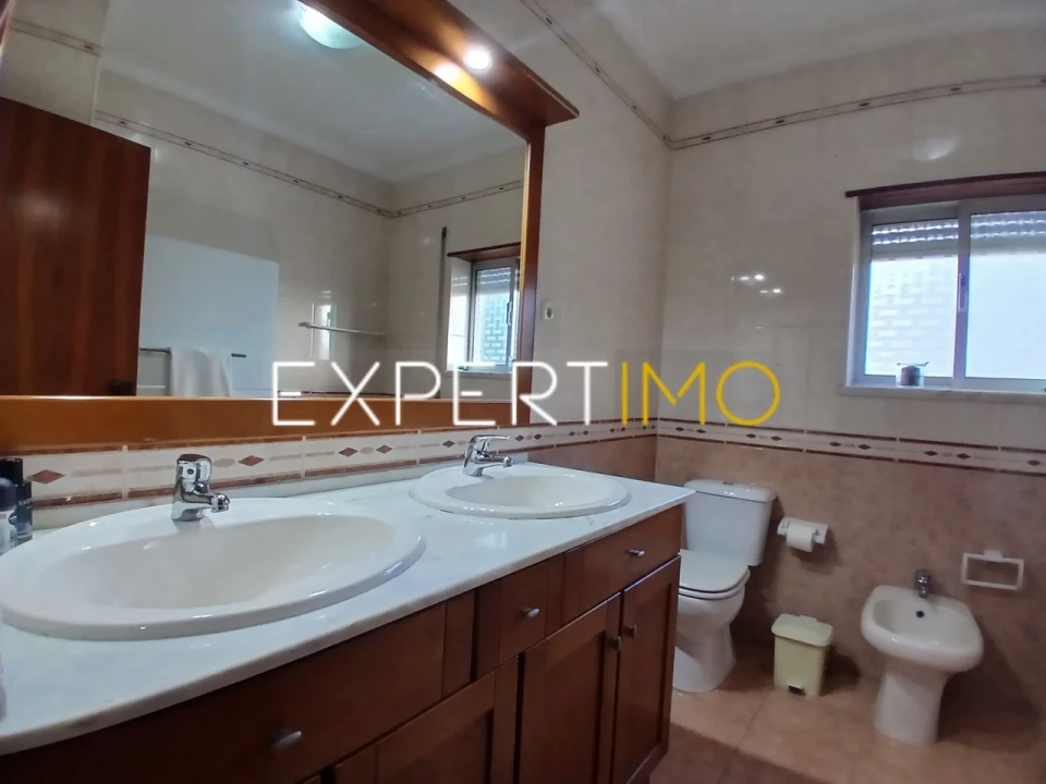 Apartamento T3 para Venda em Porto de Mós - São João Baptista e São Pedro Foto 9