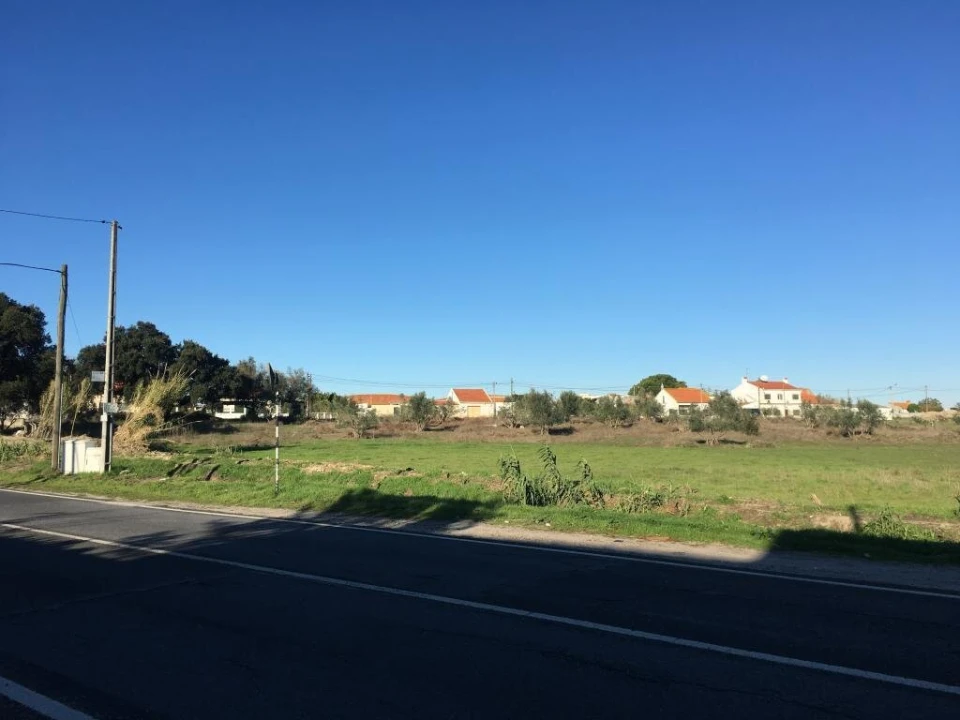 Terreno para Venda em Santo Antonio da Charneca Foto 4