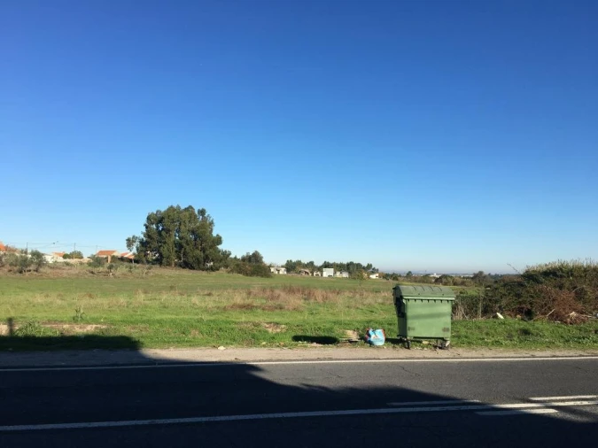 Terreno para Venda em Santo Antonio da Charneca Foto 5