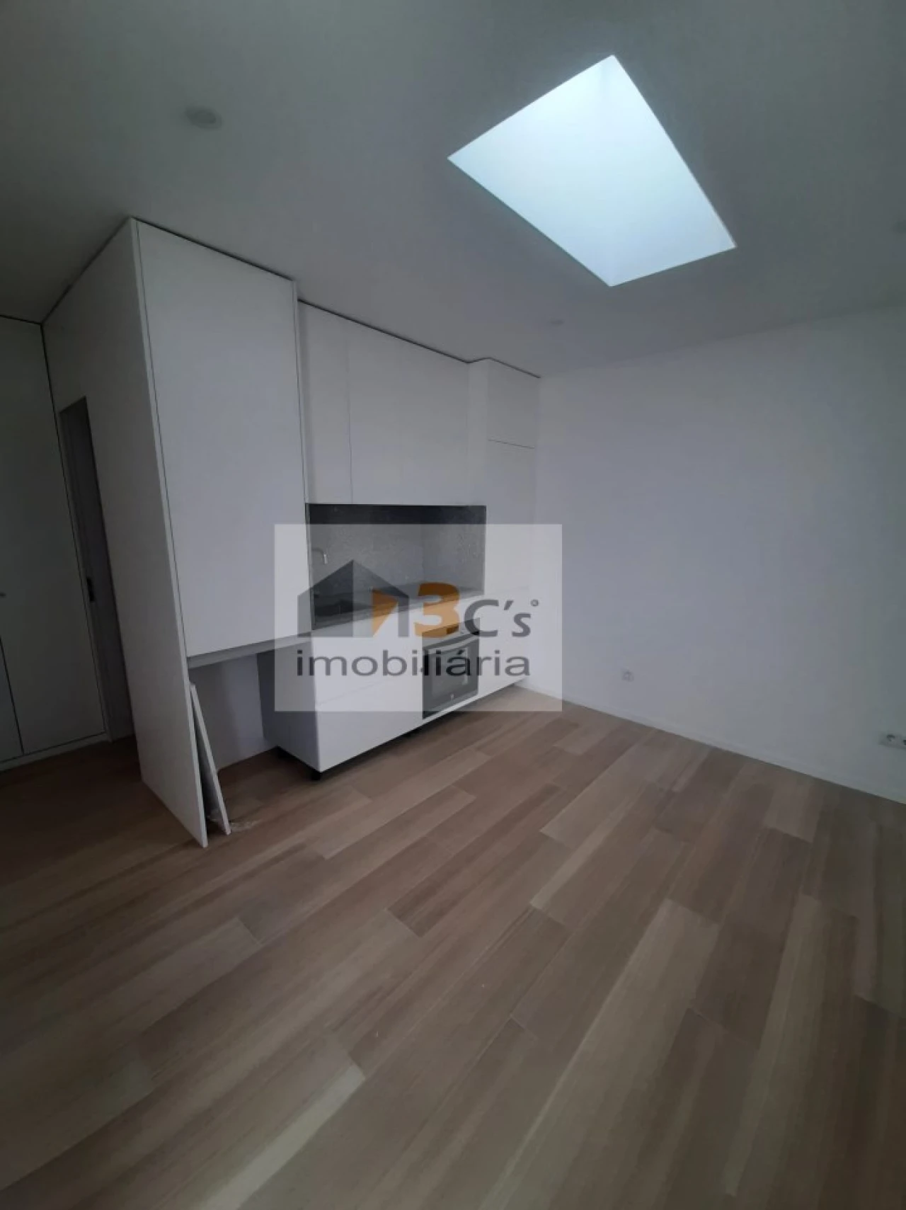 Moradia T1 para Arrendamento em Ramalde Foto 3