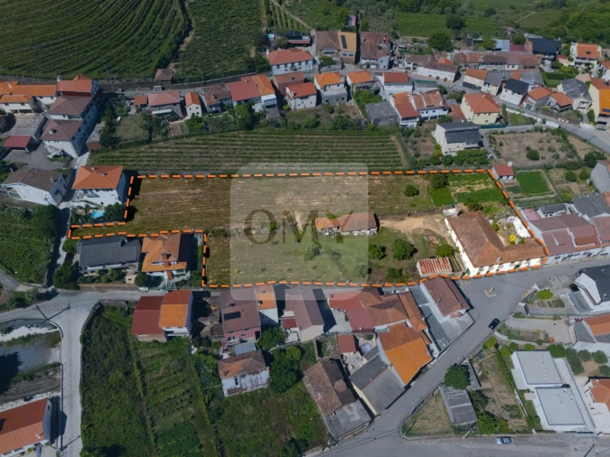Moradia T6 para Venda em Guiães Foto 23