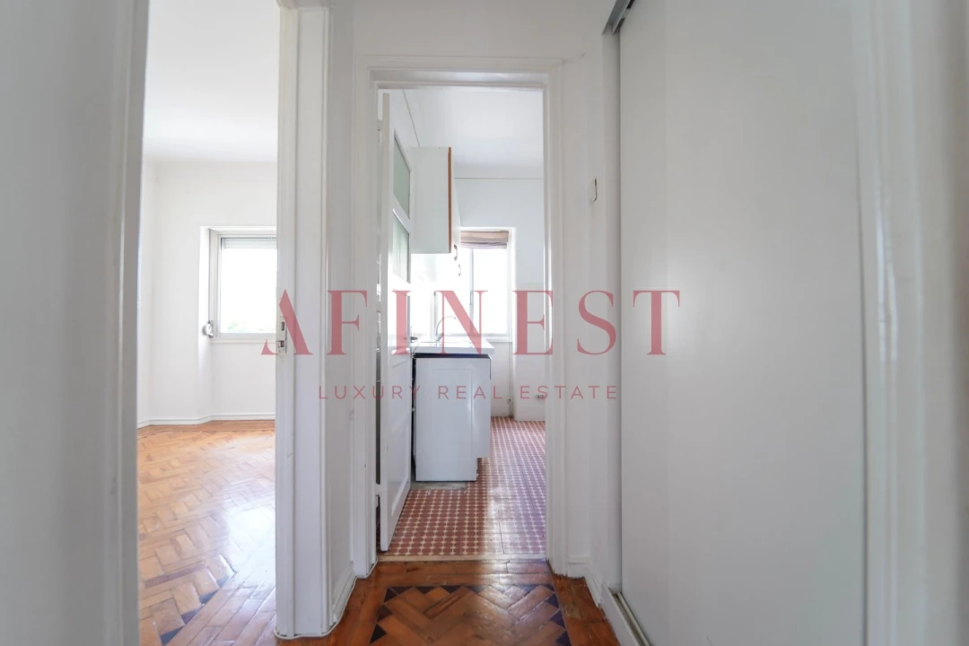 Apartamento T3 para Arrendamento em Lumiar Foto 5