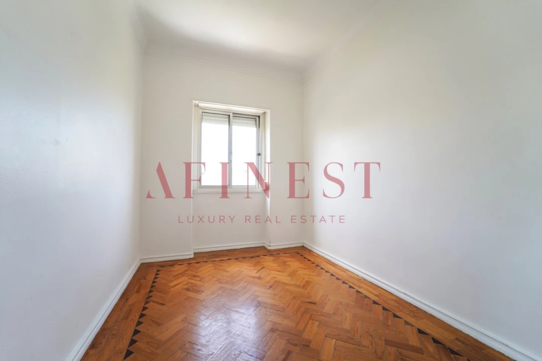 Apartamento T3 para Arrendamento em Lumiar Foto 19