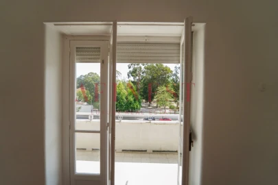 Apartamento T3 para Arrendamento em Lumiar