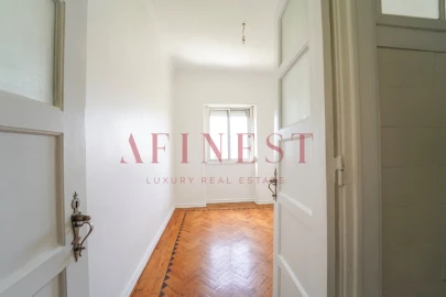 Apartamento T3 para Arrendamento em Lumiar