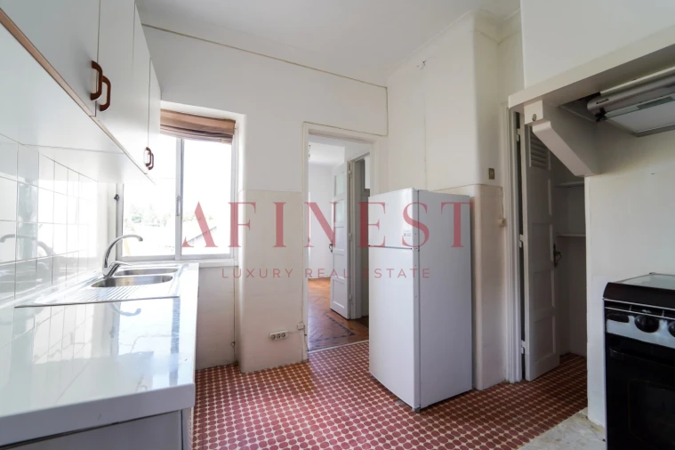 Apartamento T3 para Arrendamento em Lumiar Foto 7