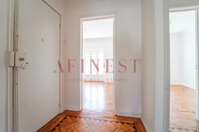 Apartamento T3 para Arrendamento em Lumiar Foto 13