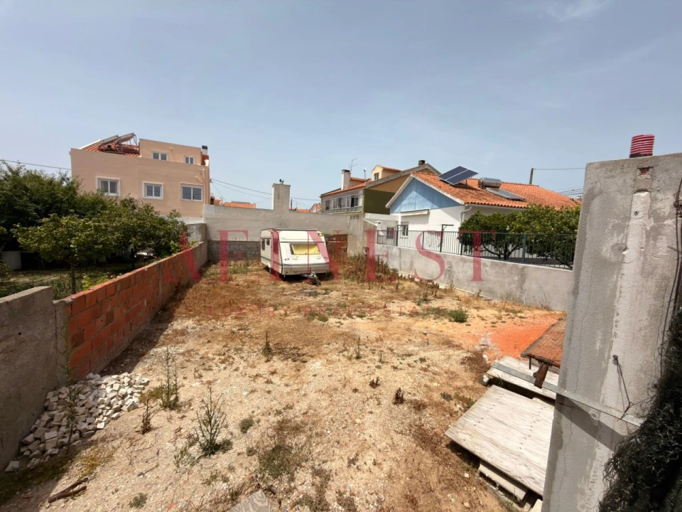 Terreno para Venda em São Domingos de Rana Foto 4