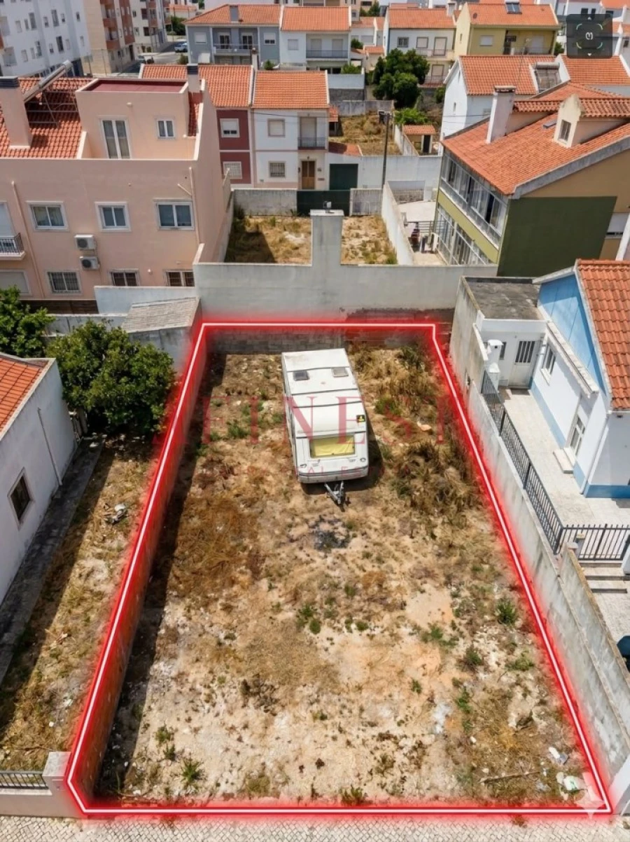 Terreno para Venda em São Domingos de Rana Foto 10
