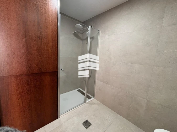 Apartamento T1 para Venda em Funchal (São Pedro) Foto 7