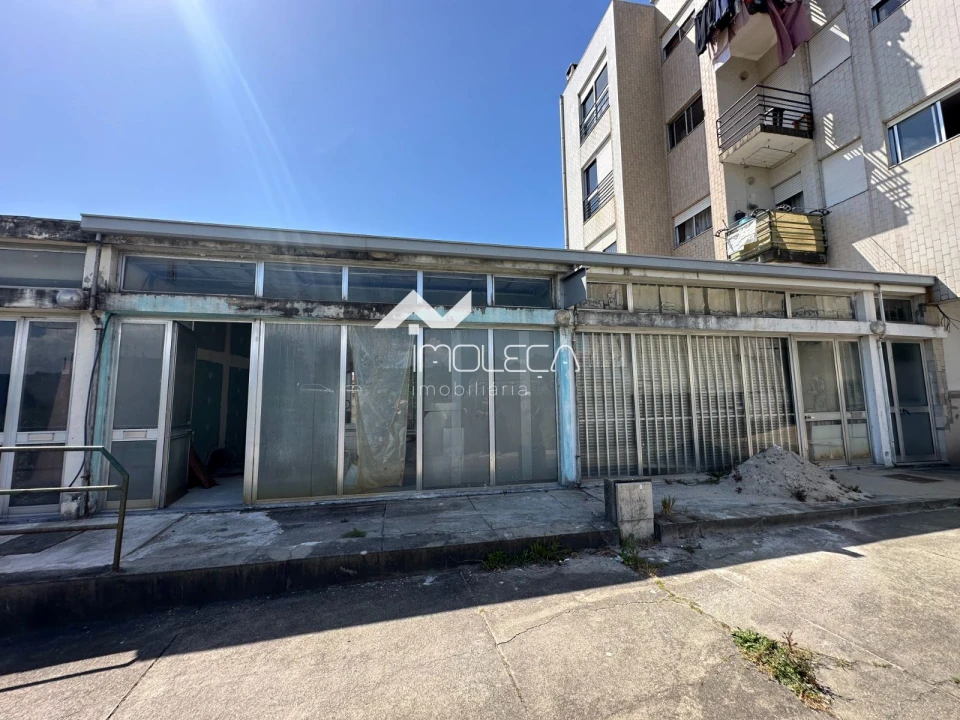 Loja para Venda em Perafita, Lavra e Santa Cruz do Bispo Foto 1