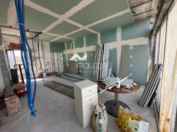 Loja para Venda em Perafita, Lavra e Santa Cruz do Bispo