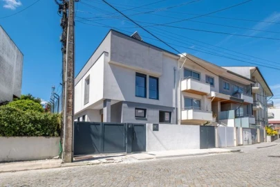 Moradia T4 para Venda em Fânzeres e São Pedro da Cova